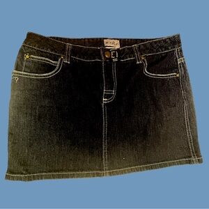 EUC Oakley Dark Blue Denim Skirt Size 8 Actual Photos Taken & Used Never Worn